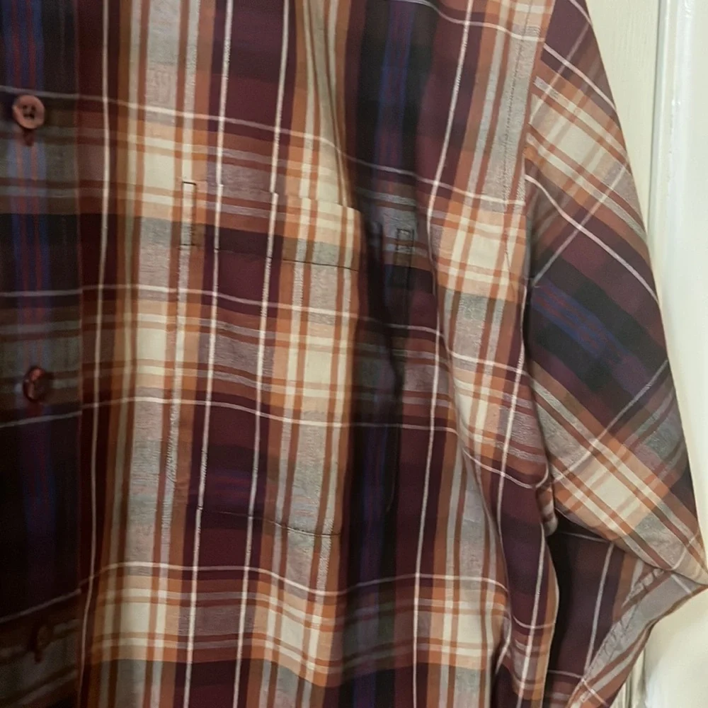 Dressy button down dress shirt - Picture 3 of 5